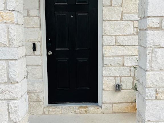 2nd image of 1517 McKinney Dr #1