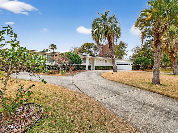 4th image of 4906 KING RICHARD Road