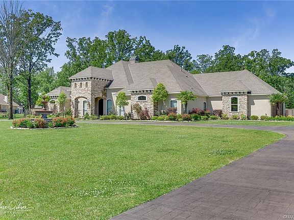 2nd image of 7840 Oak Creek Trl