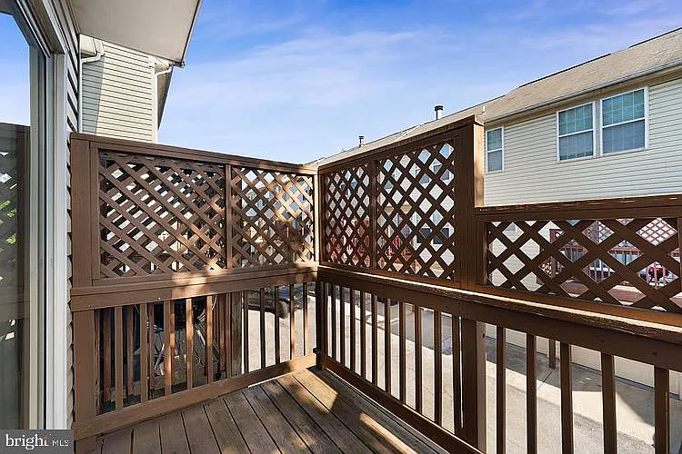 13811 Churchville Dr — Photo 31