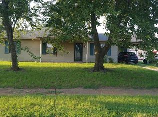 108 W Washington Dr, Muscle Shoals, AL 35661