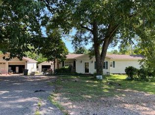 1843 Harness Rd, Dyersburg, TN 38024