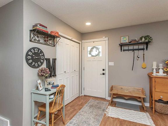4th image of 5724 S 55th Ave