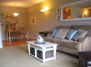 750 N 143rd St UNIT 212, Seattle, WA 98133