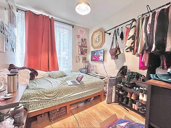 3rd image of 189 Johnson Ave APT 1R