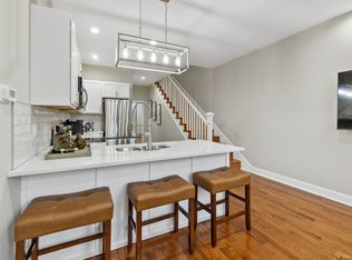 2202 E Chase St, Baltimore, MD 21213