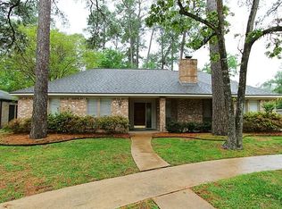 14827 Cedar Point Dr, Houston, TX 77070