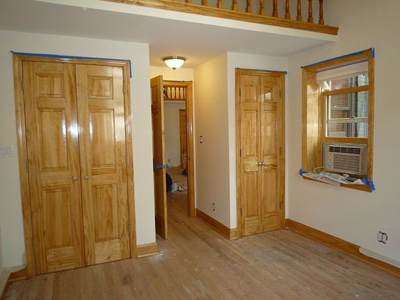 5th image of 35 W 74th St APT 3R