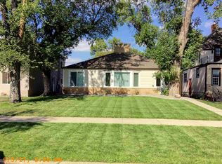 1000 4th Ave NW, Minot, ND 58703