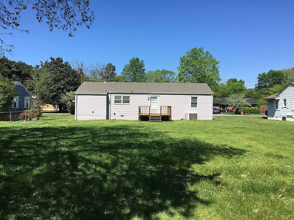 2nd image of 2216 Beeler Ave