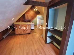 90 Clinton Ave APT 3, Waterville, ME 04901