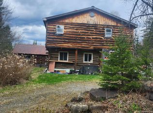 478 River Rd, Lake Placid, NY 12946