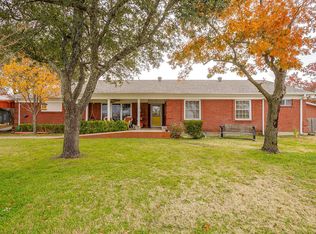 205 W Ridge Rd, Weatherford, TX 76086