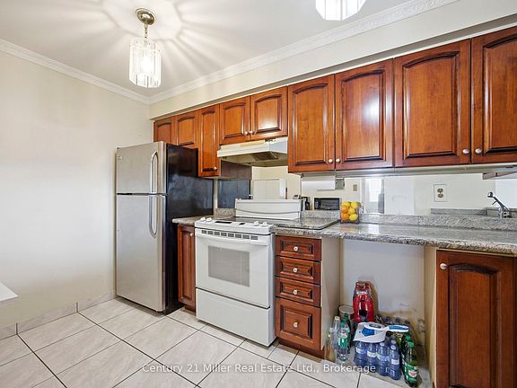 5th image of 3845 Lake Shore Blvd W #411