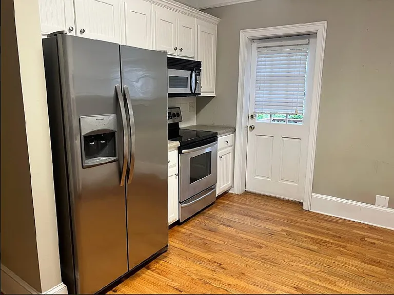2549 Walton Way #C1 — Photo 11