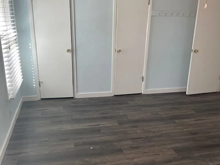 4300 Mackey Dr — Photo 12