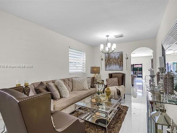 4th image of 8866 NW 102nd Pl #0