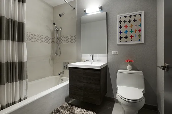 Rented by Aura Management | media 21