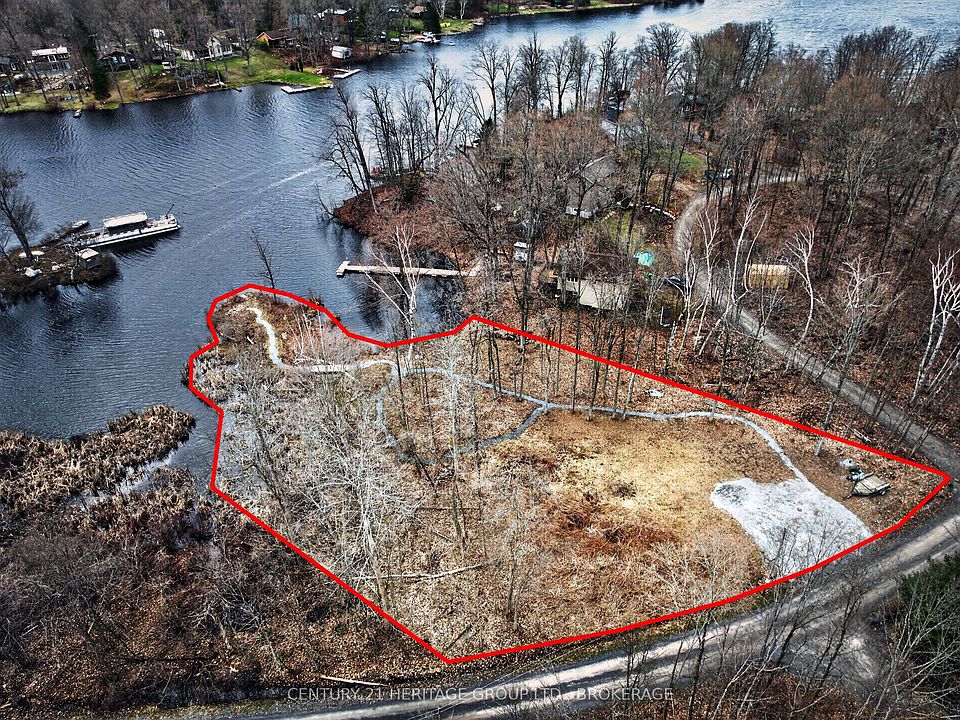 1st image of 828 Thomas Rd