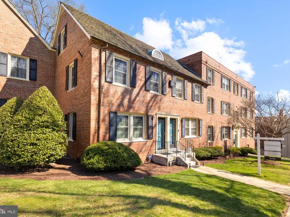 2030 37th St SE Unit B, Washington, DC 20020