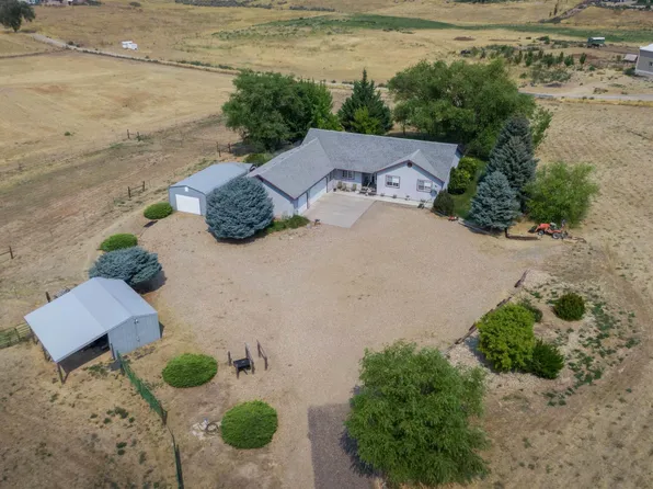 3295 Center Ave, Payette, ID 83661