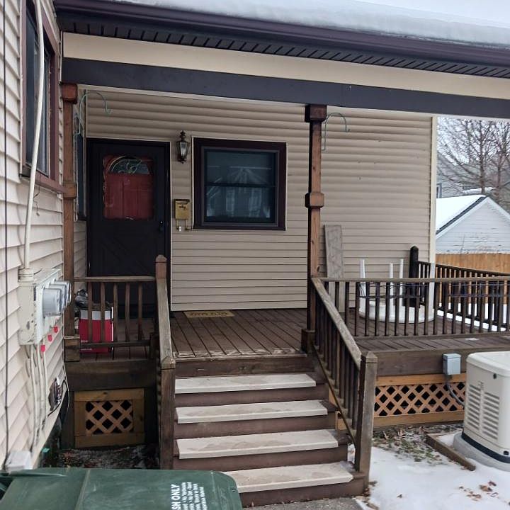 1st image of 91 Newton Ave APT 2
