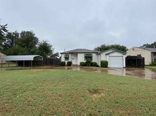 422 S Longview Dr, Enid, OK 73703