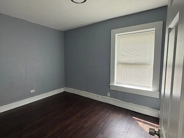 7000 S Stewart Ave — Photo 3