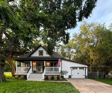 302 E 7th Ave, Belle Plaine, KS, 67013