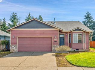 2808 Championship Dr, Woodburn, OR 97071