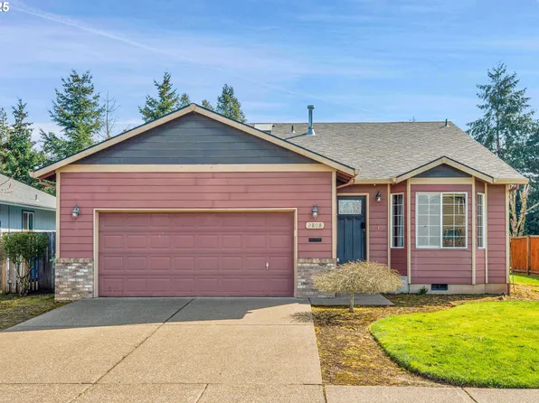 2808 Championship Dr, Woodburn, OR 97071