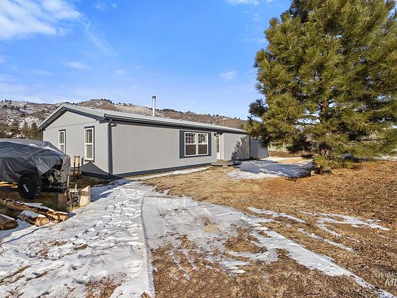 4th image of 142 Mores Creek Rim Rd