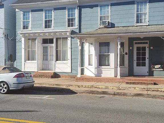 3rd image of 117 E Main St