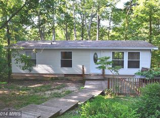 910 Spur Ct, Lusby, MD 20657