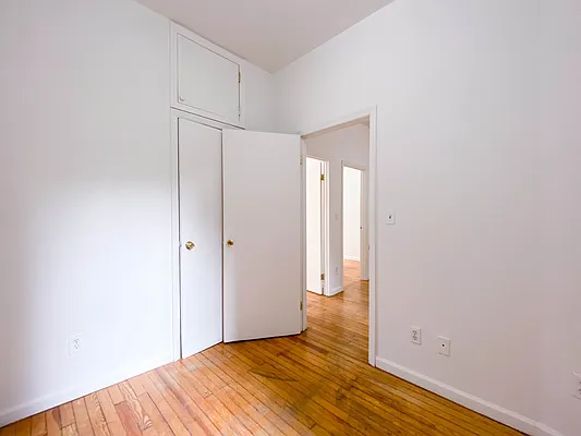 Rented by City Connections Realty | media 19