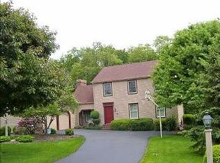 Saybrook Dr, Greensburg, PA 15601
