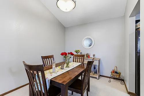 3850 Plymouth Blvd #323 Photo 1