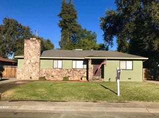 9545 Sara St, Elk Grove, CA 95624