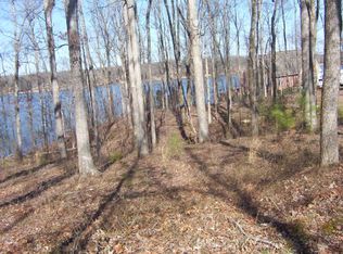 150 Beaverdam Cabin Rd, Camden, TN 38320