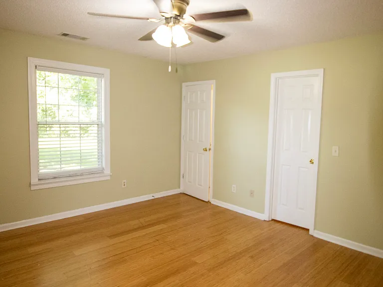 1103 Wigwam Ct — Photo 12