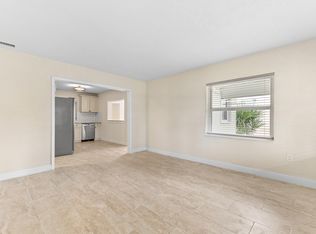 123 Silver Beach Rd, Riviera Beach, FL 33403