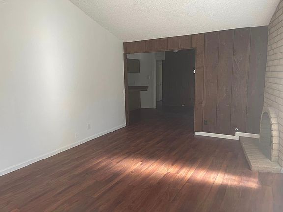 3rd image of 4975 Summerwood Cir #4975
