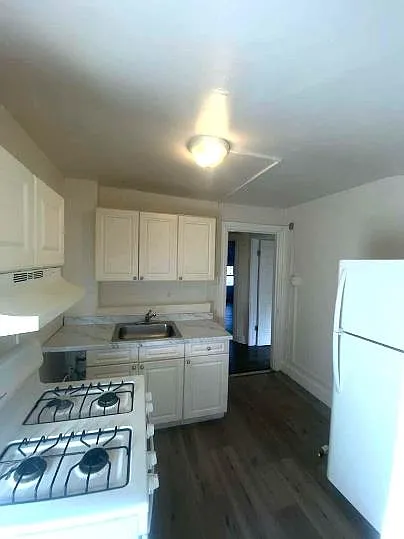 427 N 5th St #3 — Photo 7