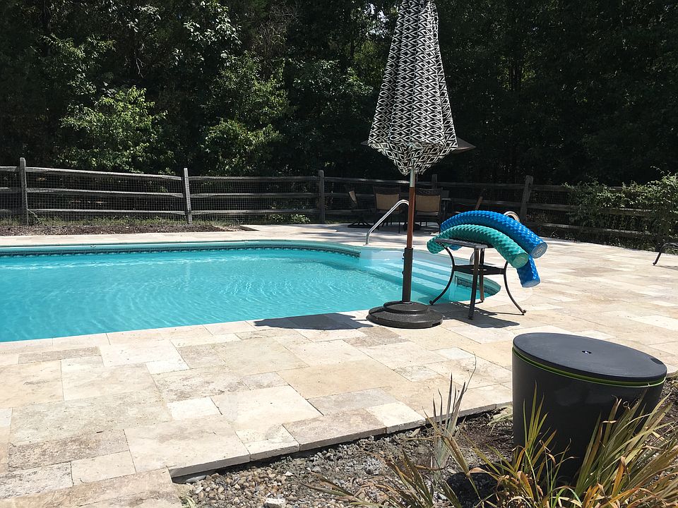 1st image of 7117 Spruce Pine Trl
