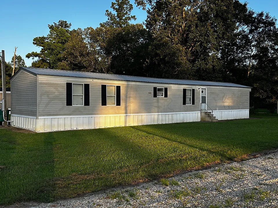 23482 Walker South Rd #D
