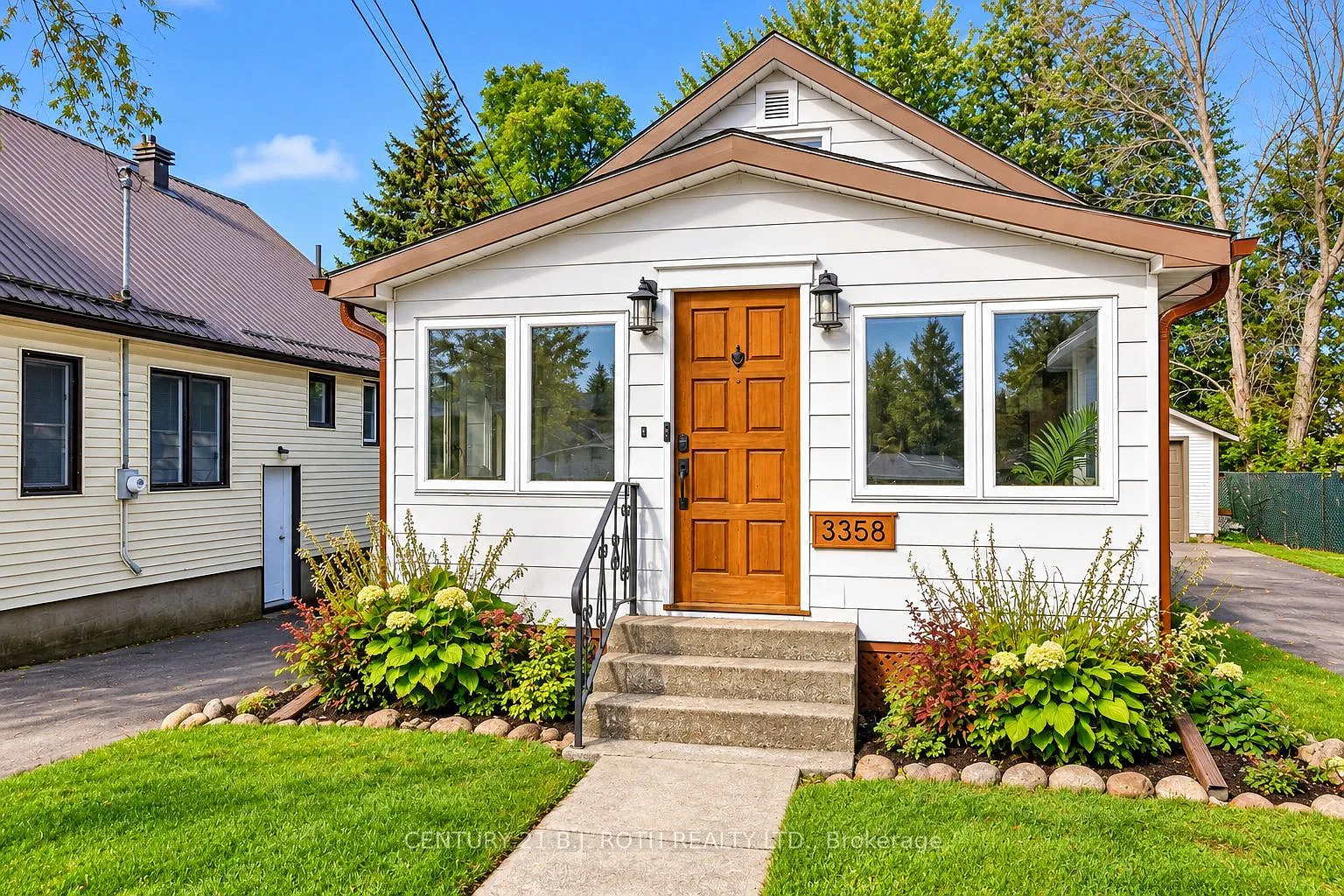 2 bed, $2,000 — Photo 1