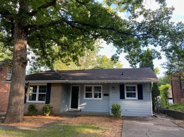 1334 Chautauqua Pkwy, Des Moines, IA 50314