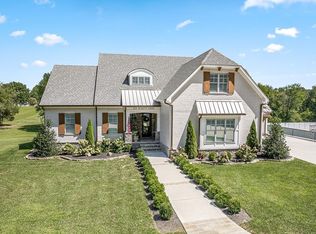 649 Fisk Rd, Cookeville, TN 38501