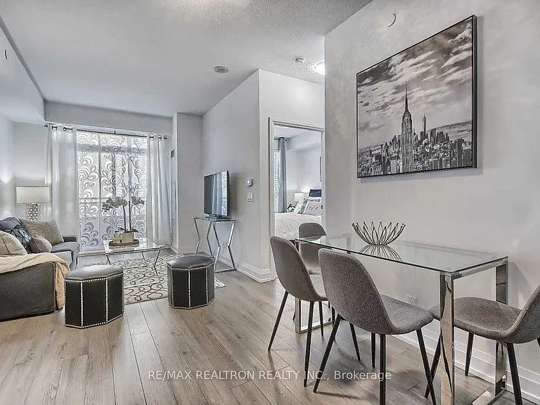 7890 Bathurst St #912 — Photo 7