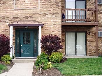 1st image of 1348 N Geneva Dr APT 1B